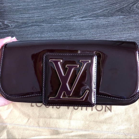 Louis Vuitton Sobe Clutch Plum Purple Vernis - Picture 3 of 7